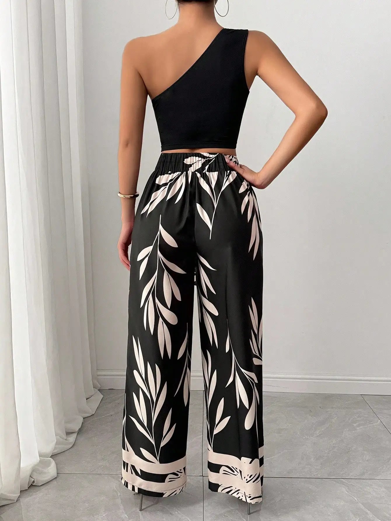 2-Piece Women's One Shoulder Crop Top & Wide Leg Leaf Print Pants Set, Casual Summer Outfit